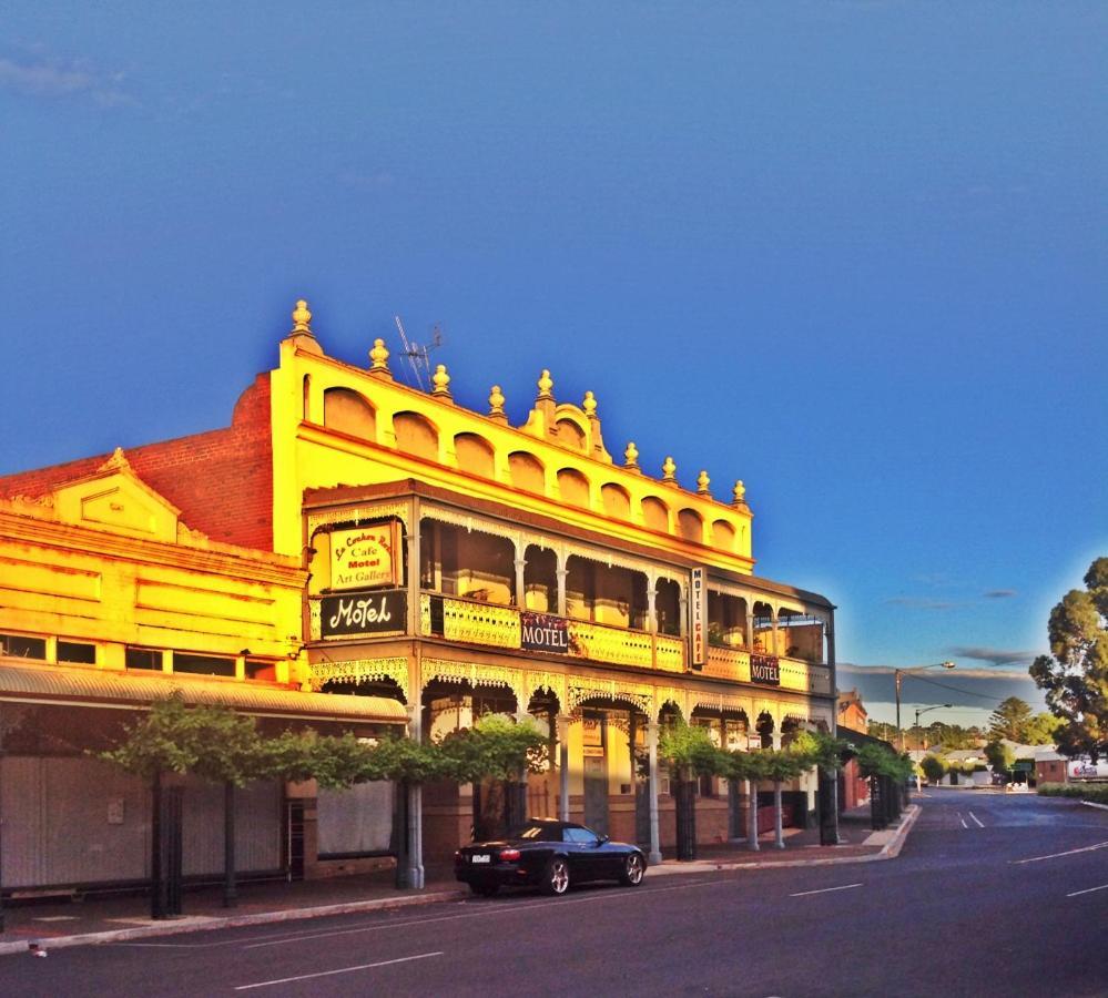 La Cochon Rose Motel Saint Arnaud Exteriér fotografie